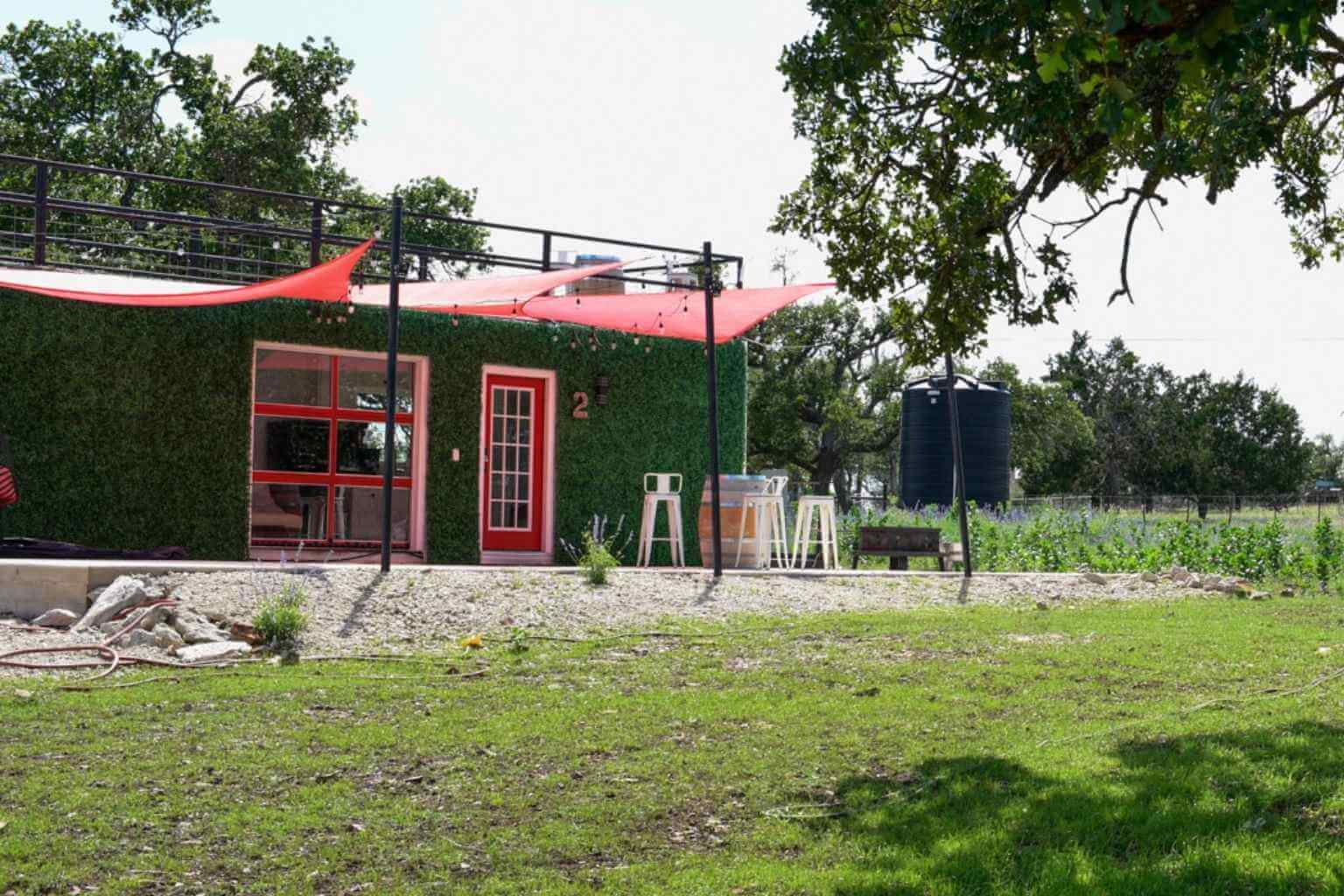 Best Airbnbs to Stay at for the Auto Swap Meet in Hill Country Texas