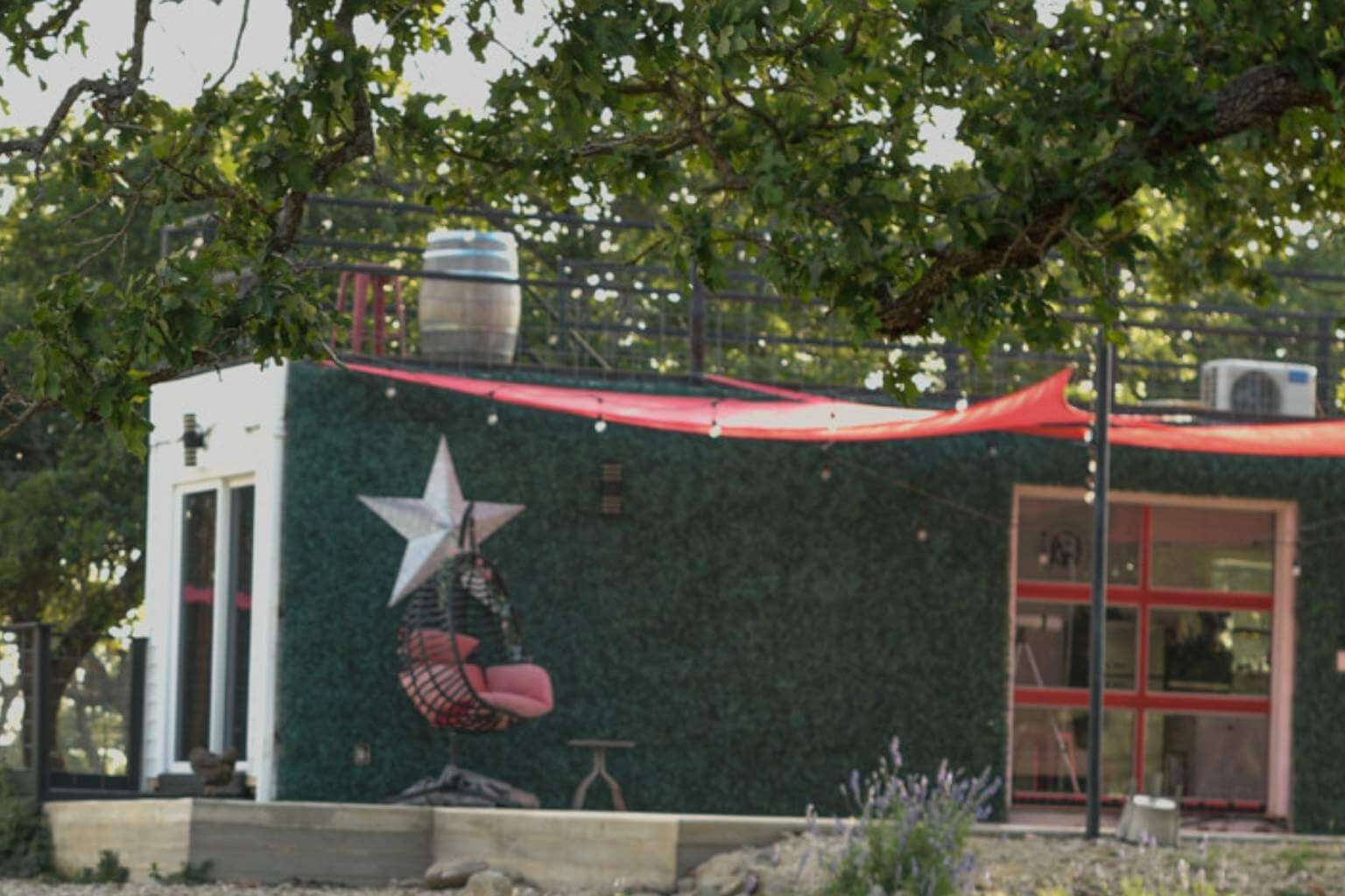 Best Airbnbs to Stay at for the Gem and Mineral Show in Fredericksburg Texas