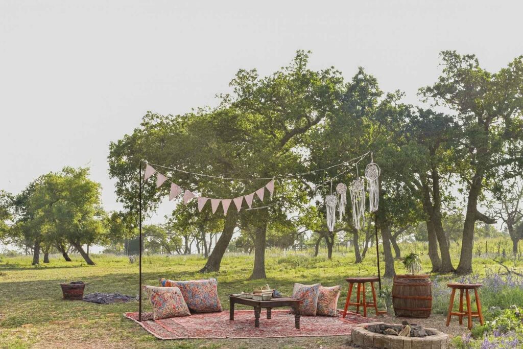 Best Bed And Breakfasts To Stay At For Adventure In Fredericksburg Texas