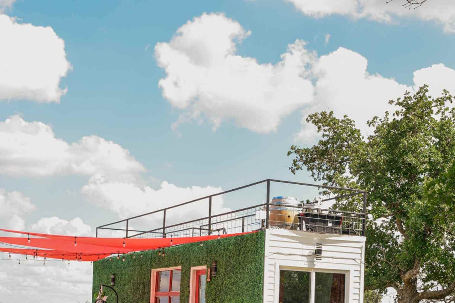 Best Hotels to Stay at for the Fish Fry in Doss Texas