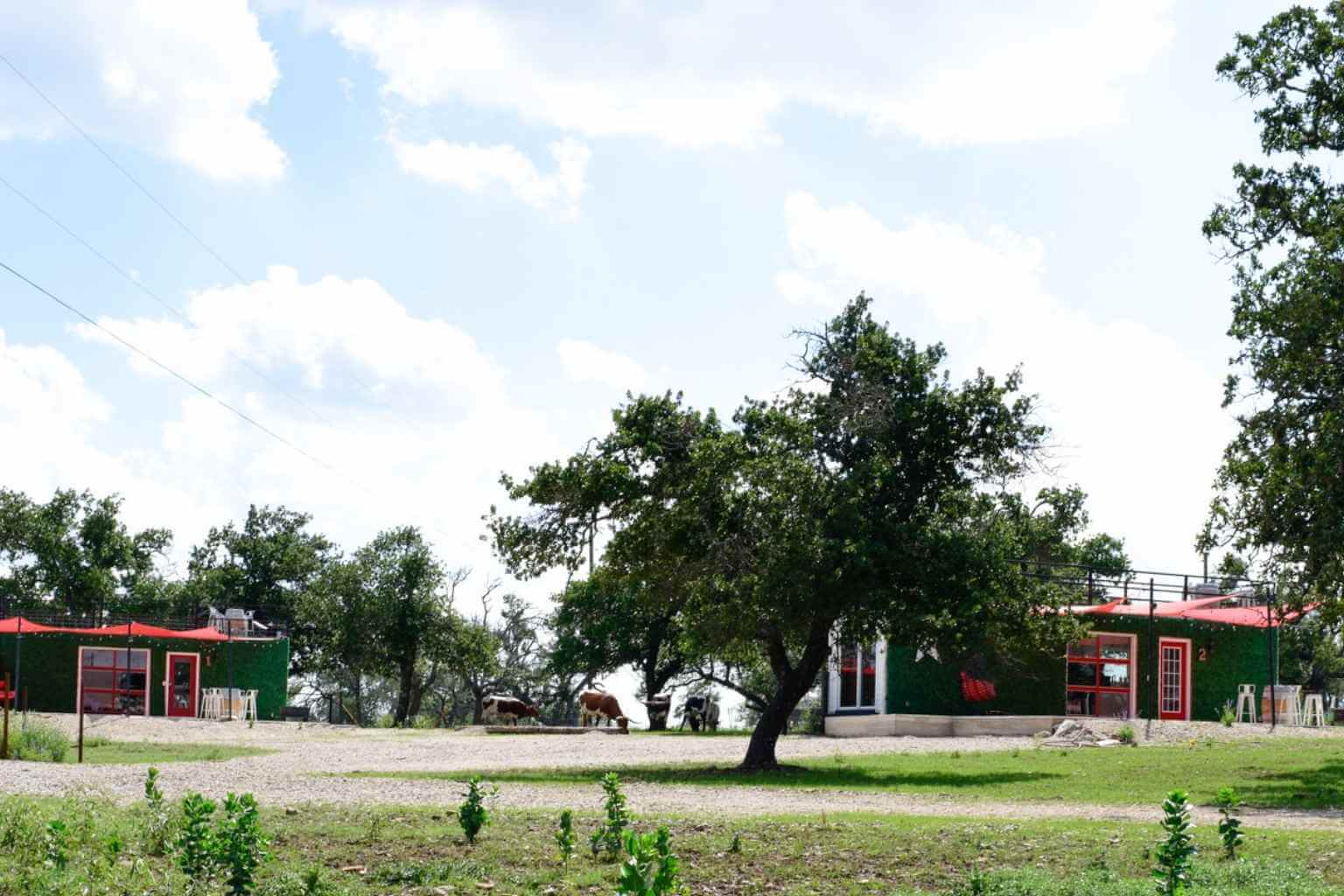 Best Hotels to Stay at for the Hug-In and Valentine Ball in Luckenbach Texas