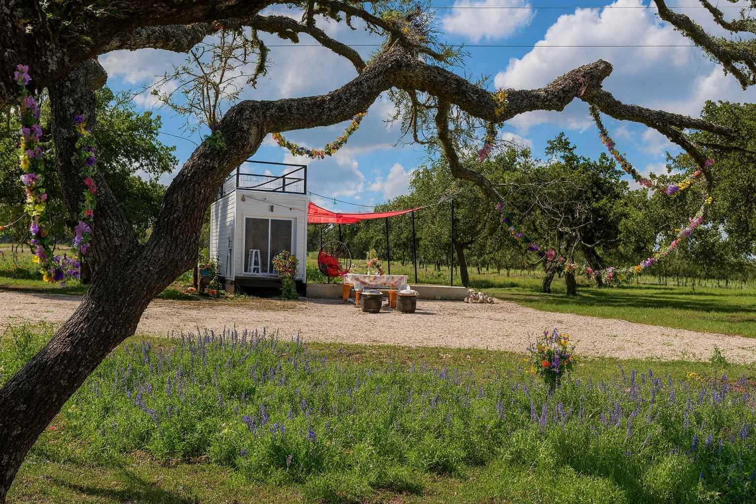 Best Bed And Breakfasts To Stay At For Wildflowers In Fredericksburg Texas Best Vacation Rentals to Stay at for Wildflowers in Fredericksburg Texas