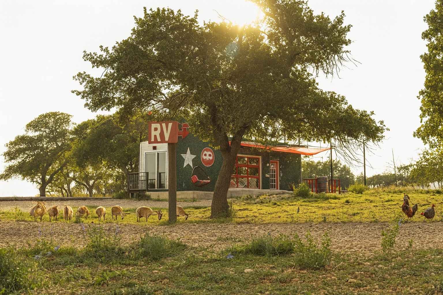 Best Vacation Rentals to Stay at with an RV in Fredericksburg Texas