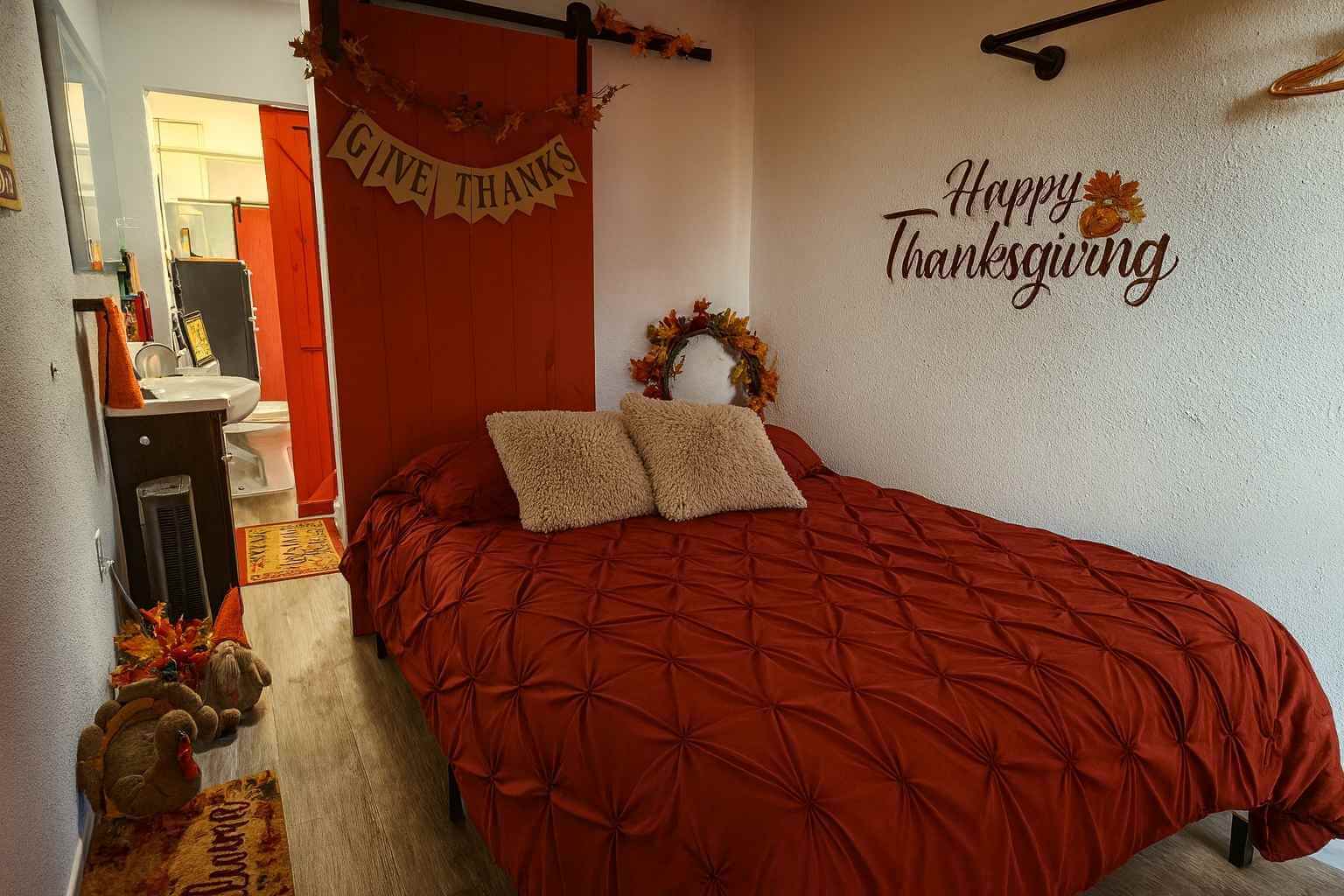 Top Bed And Breakfasts To Stay At For Thanksgiving In Fredericksburg Tx