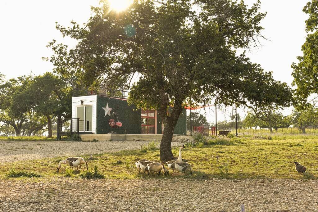 Top Vacation Rentals to Stay at for Weddings in Fredericksburg Texas