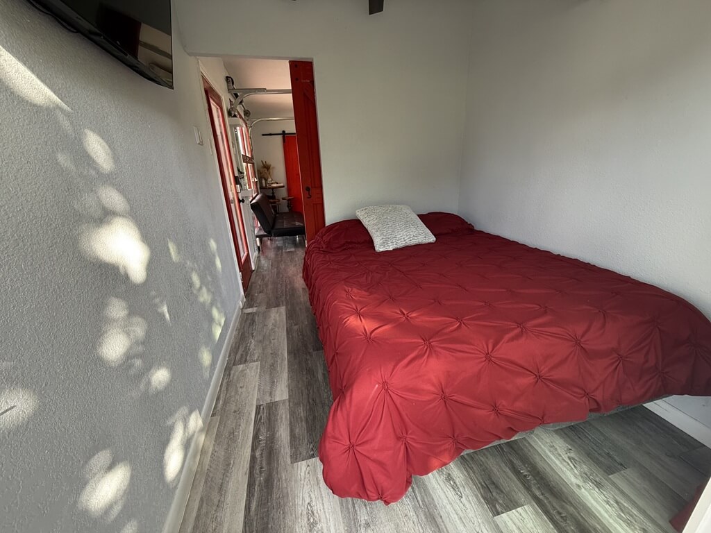 best bnbs to stay at for the knights of columbus bestfest in fredericksburg texas