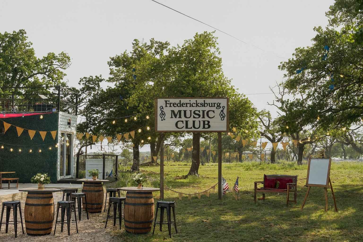 Best Airbnbs to Stay at for Fredericksburg Music Club