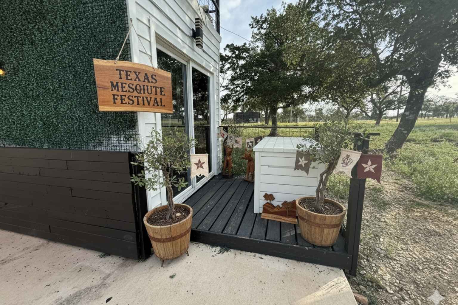 Best BNBs to Stay at for Texas Mesquite Arts Festival