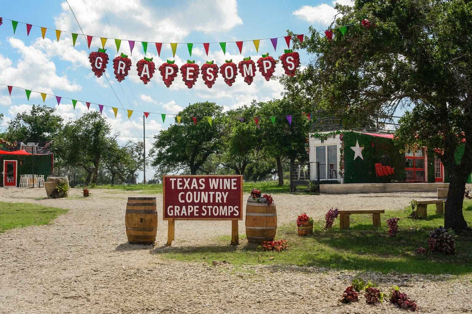 Best Bed And Breakfasts To Stay At For Texas Wine Country Grape Stomps Best BNBs to Stay at for Texas Wine Country Grape Stomps