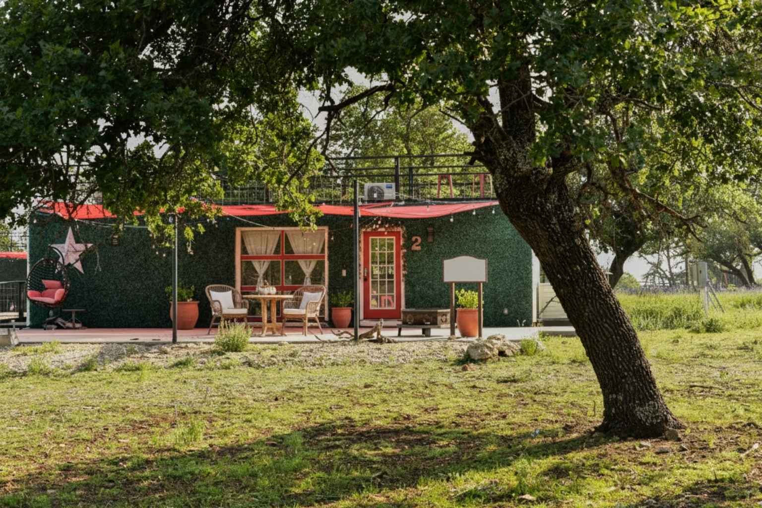 Best Bed and Breakfasts to Stay Near Wineries in Fredericksburg Texas