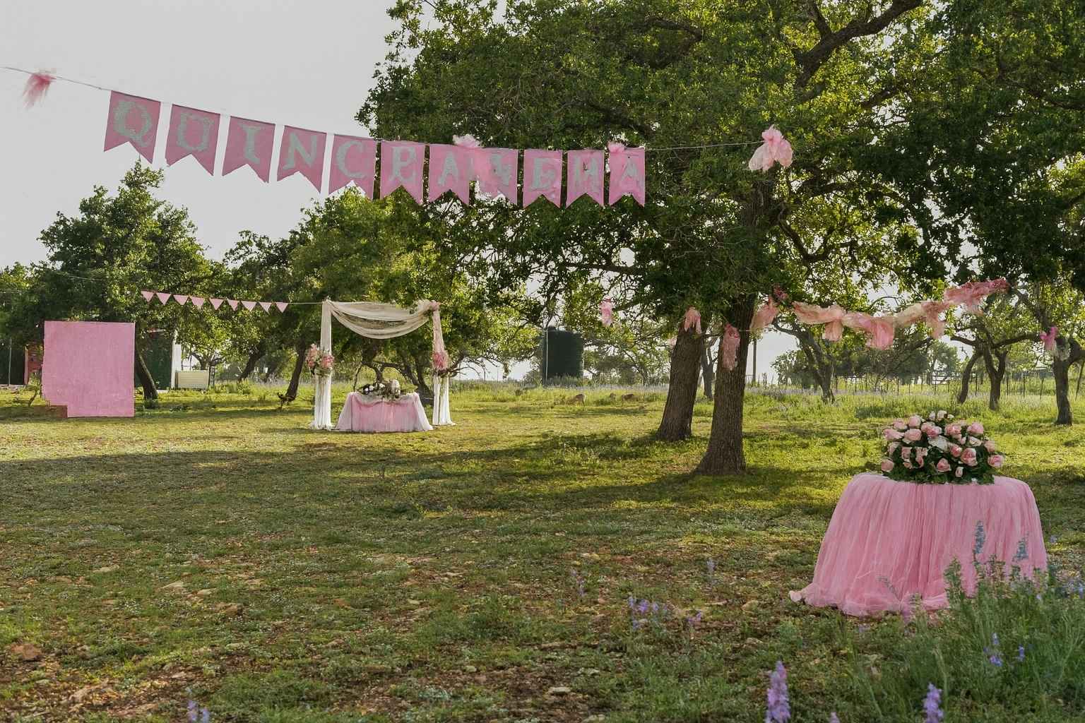 Best Hotels to Stay at for Quinceañeras in Fredericksburg Texas