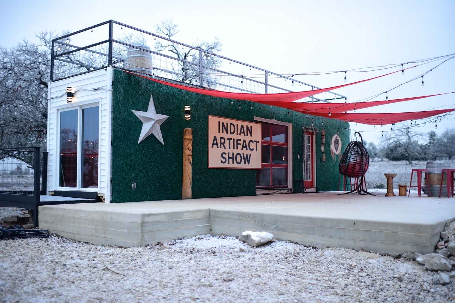 Best Vacation Rentals to Stay at for Indian Artifact Show