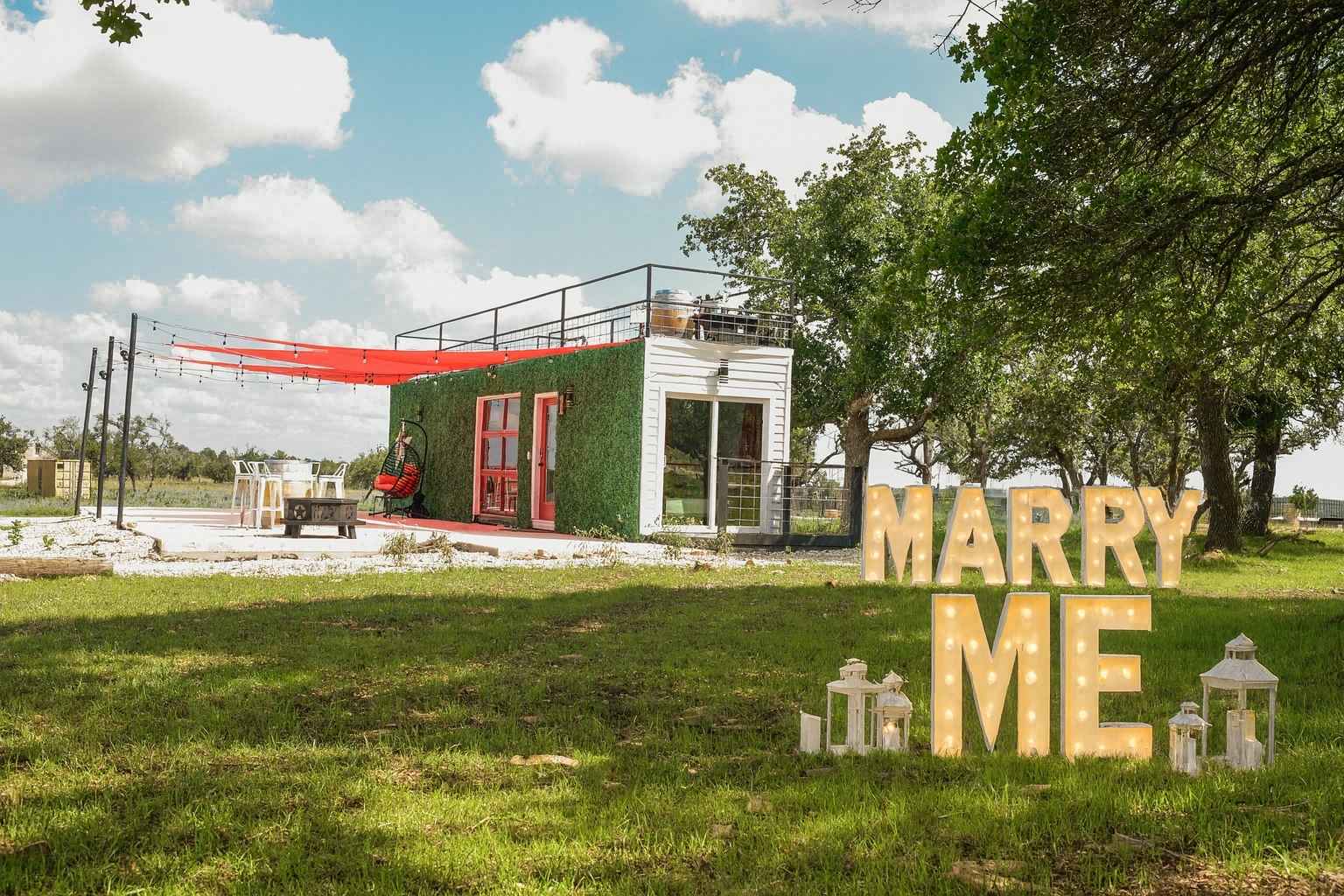 Best Airbnb To Stay At For Proposals In Fredericksburg Texas Best Vacation Rentals to Stay at for Proposals in Fredericksburg Texas