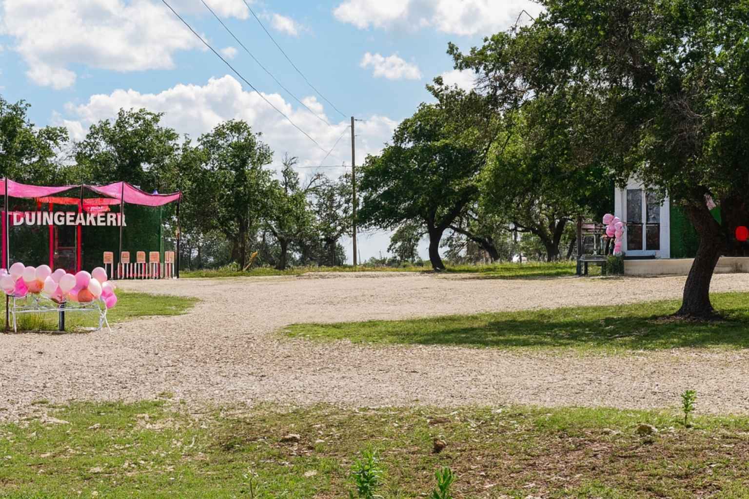 Top Airbnbs to Stay at for Quinceañeras in Fredericksburg Texas