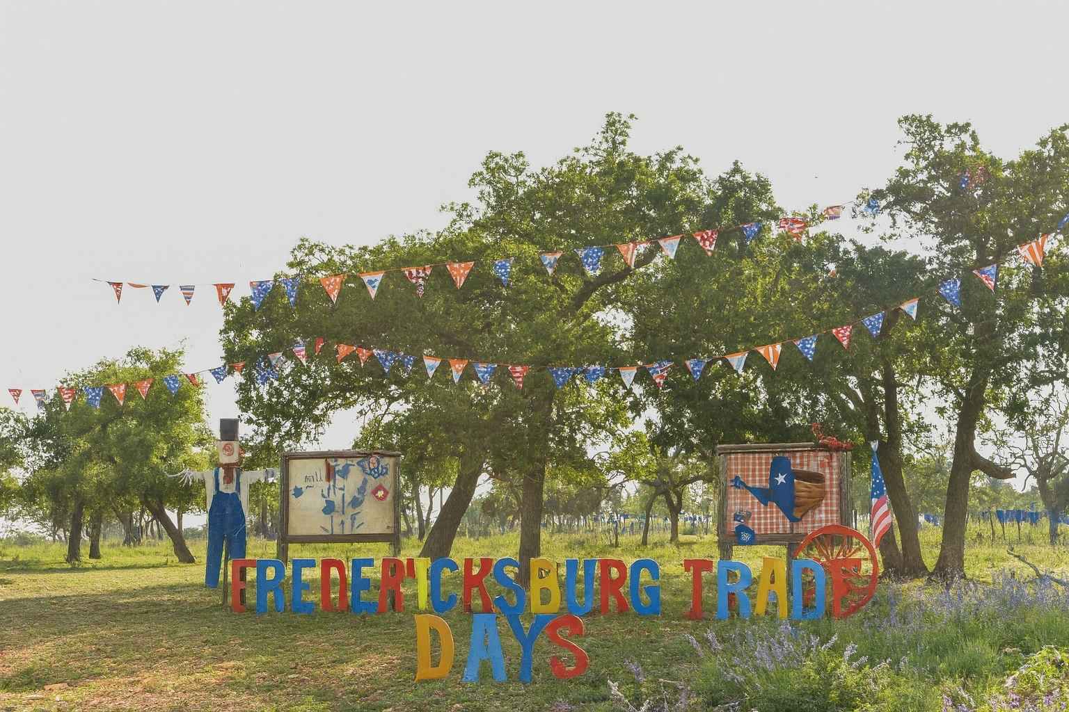 Top Bed and Breakfasts to Stay at for Fredericksburg Trade Days