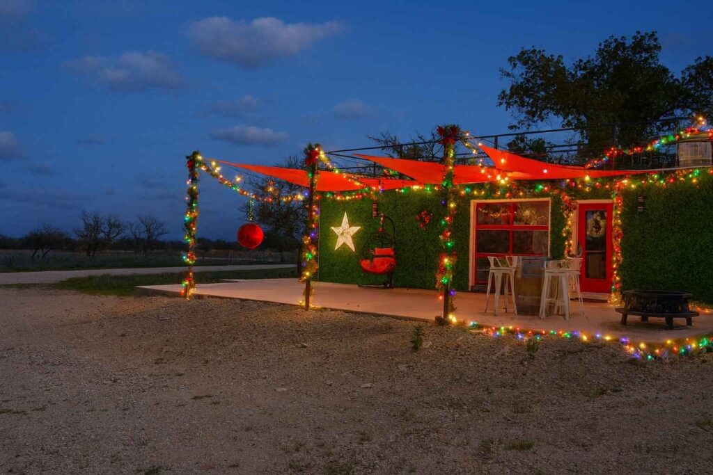 Best Airbnb To Stay At For Light The Night Christmas Parade