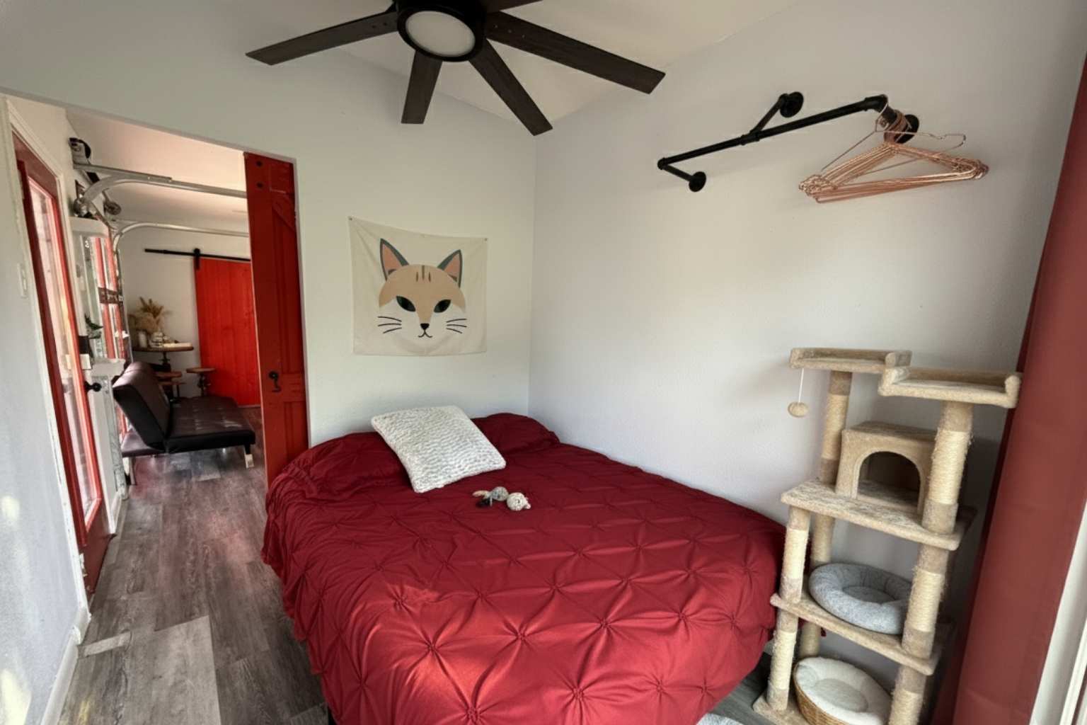 Best Airbnb To Stay At For Cats In Fredericksburg Texas Best Vacation Rentals to Stay at for Cats in Fredericksburg Texas