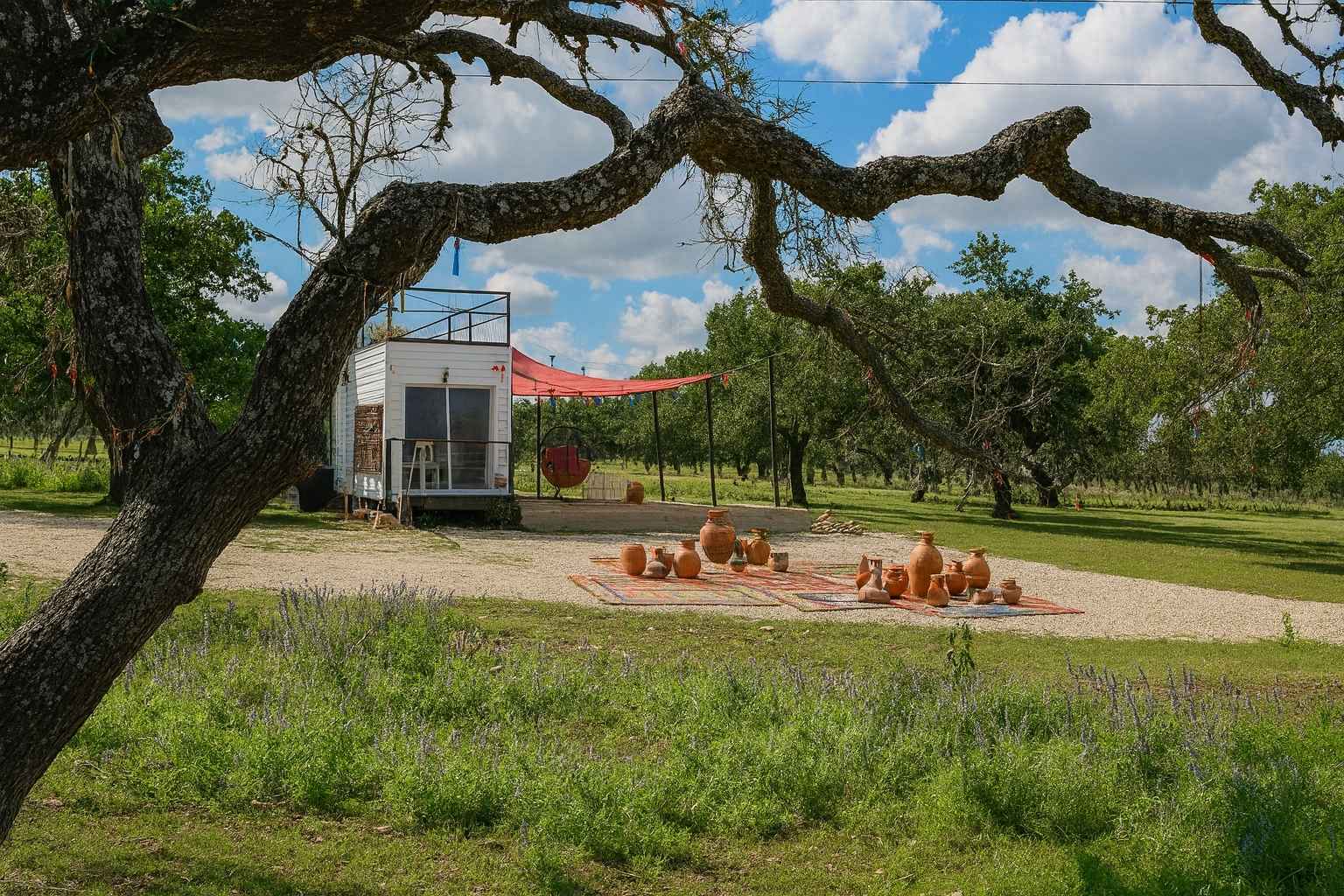 Best Airbnb To Stay At For Indian Artifact Show Best Airbnbs to Stay at for Indian Artifact Show