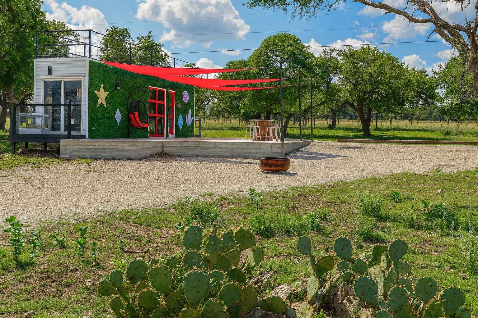 Best Airbnb To Stay At For Gem & Mineral Show Best Bed and Breakfasts to Stay at for Gem & Mineral Show