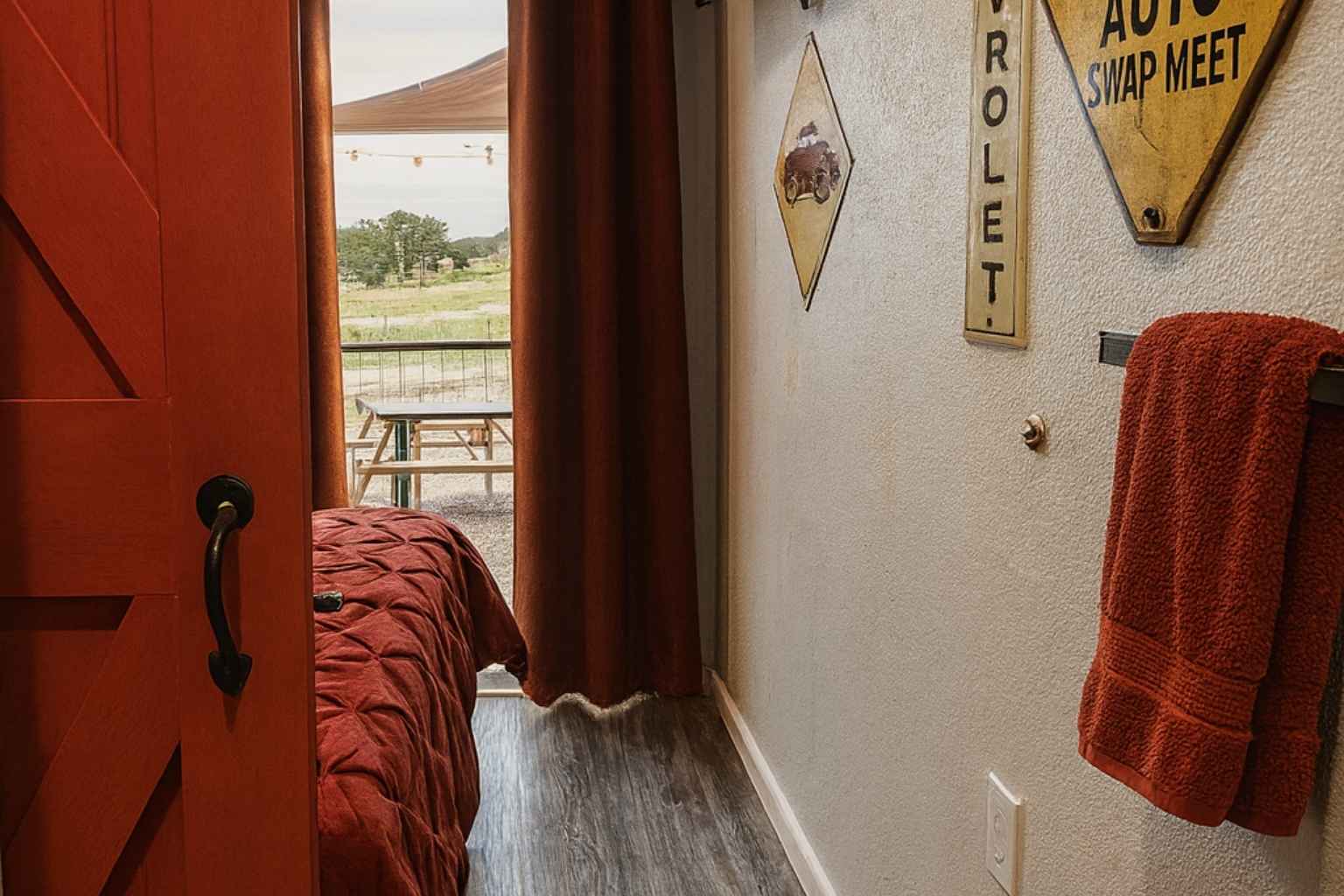 Best Airbnb To Stay At For Hill Country Auto Swap Meet top airbnbs to stay at for hill country auto swap meet